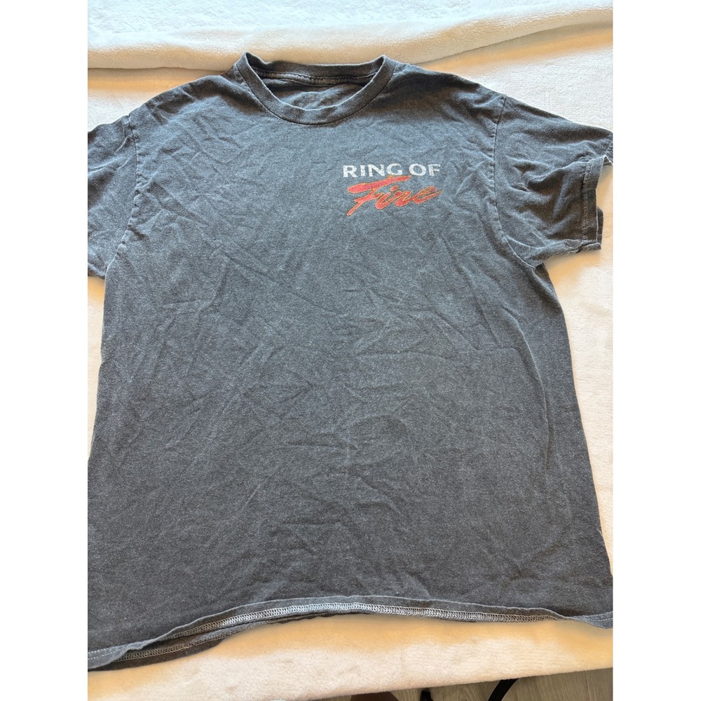 Johnny Cash Ring of Fire Graphic T-Shirt Mens Medium Gray Eagle Man in Black